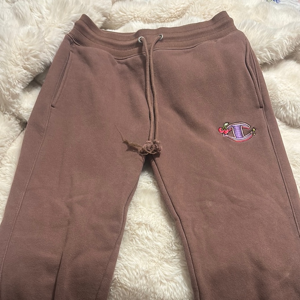 Champion women’s  Brown Sweatpants